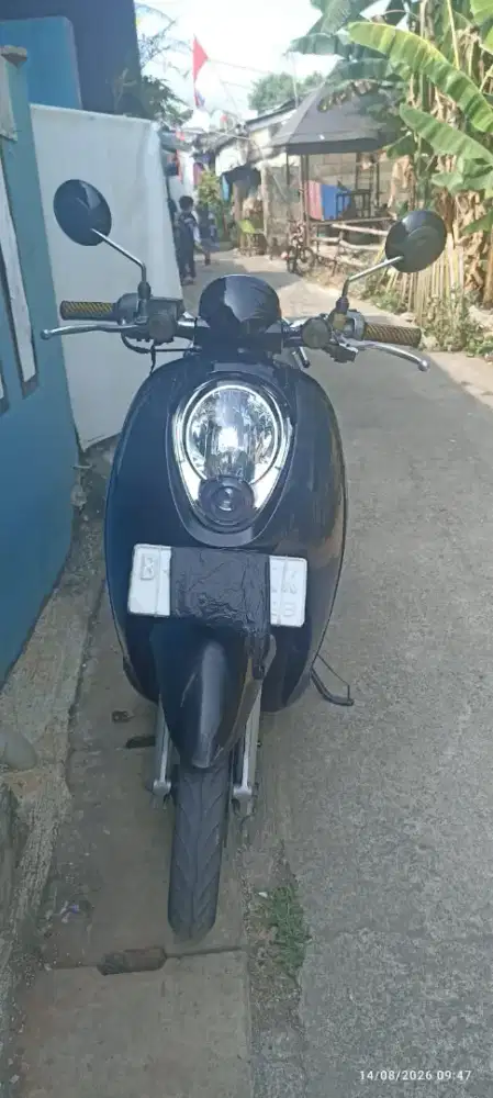 SCOOPY KARBU 2011