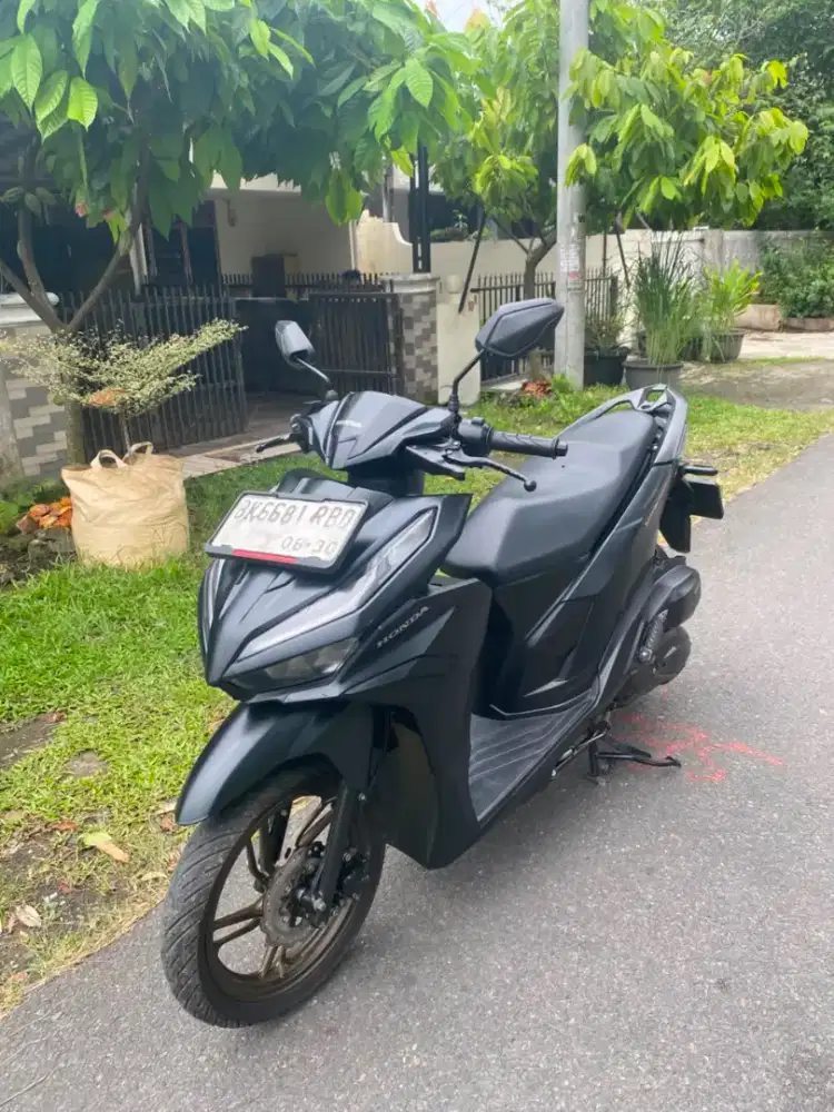 Dijual Honda New VARIO CBS ISS KEYLESS REMOT 125 CC 2025 TERTINGGI.