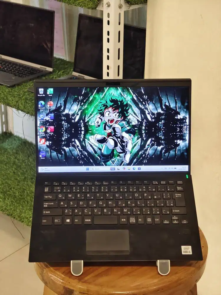 Laptop i5 Gen 10 RAM 8GB SSD 256GB 13.3 Inch