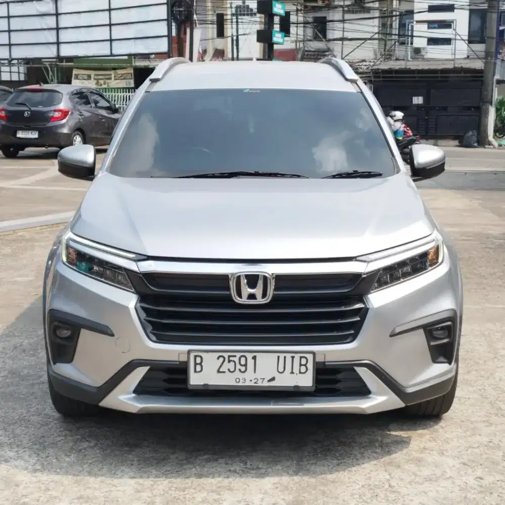 Honda BRV Prestige AT 2022 Abu-Abu, Tangan 1 Dari Baru, Km. 39 Ribuan