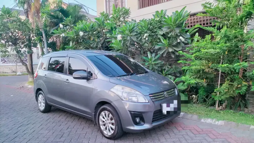 Ertiga GX matic 2015,full ori. Record UMC. Pjk new. Nyacat kualat