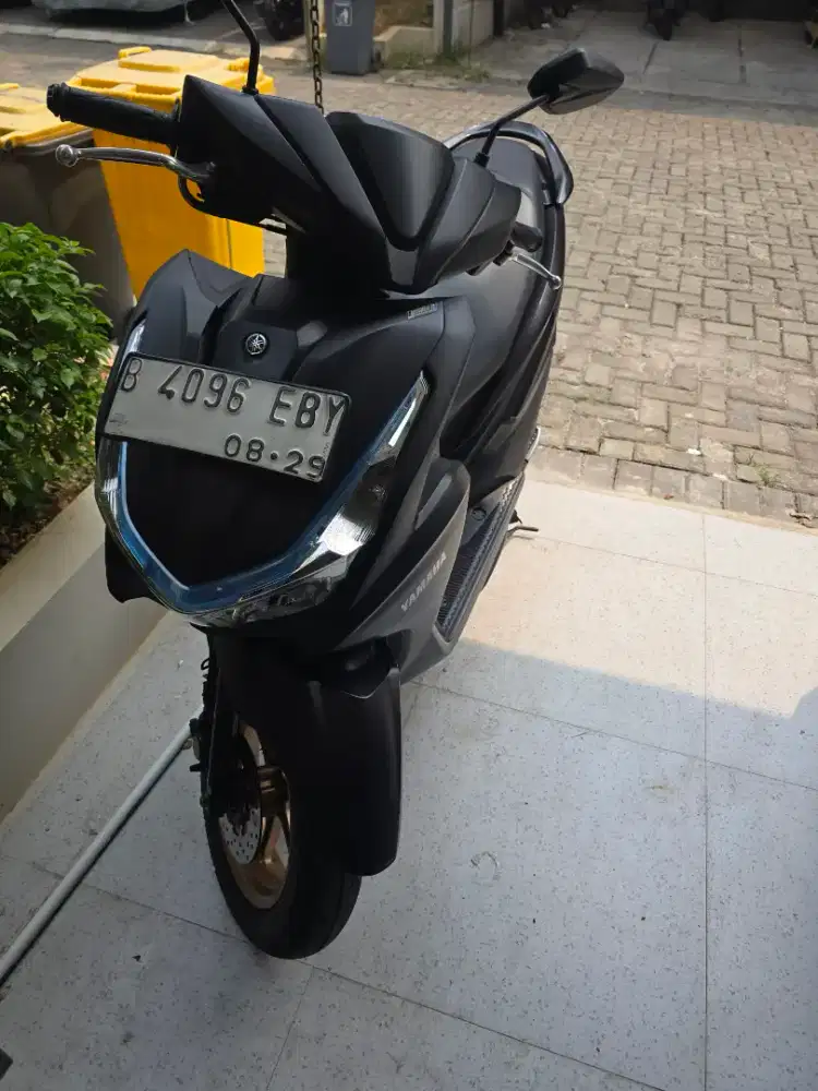 Freego S hitam 125cc