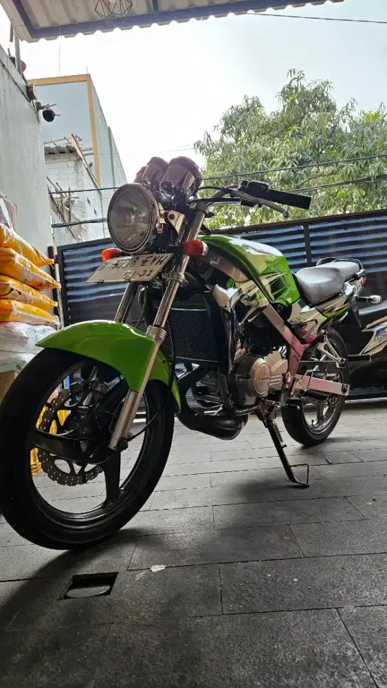 Kawasaki ninja R