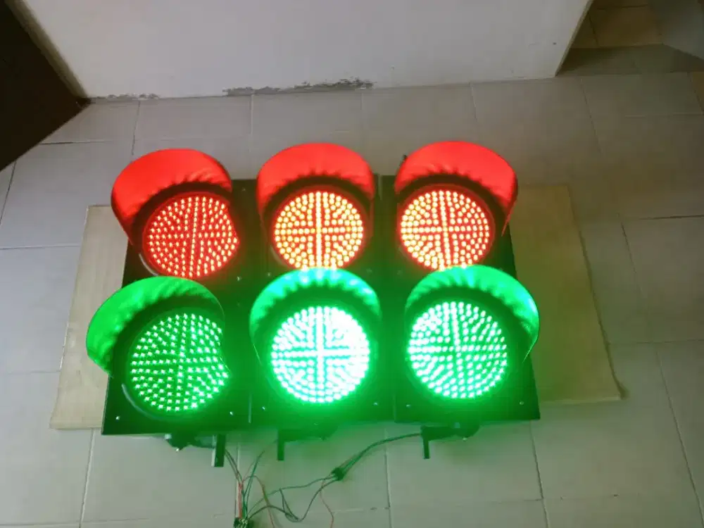 Traffic Light 2 Aspek 1 Arah 20cm