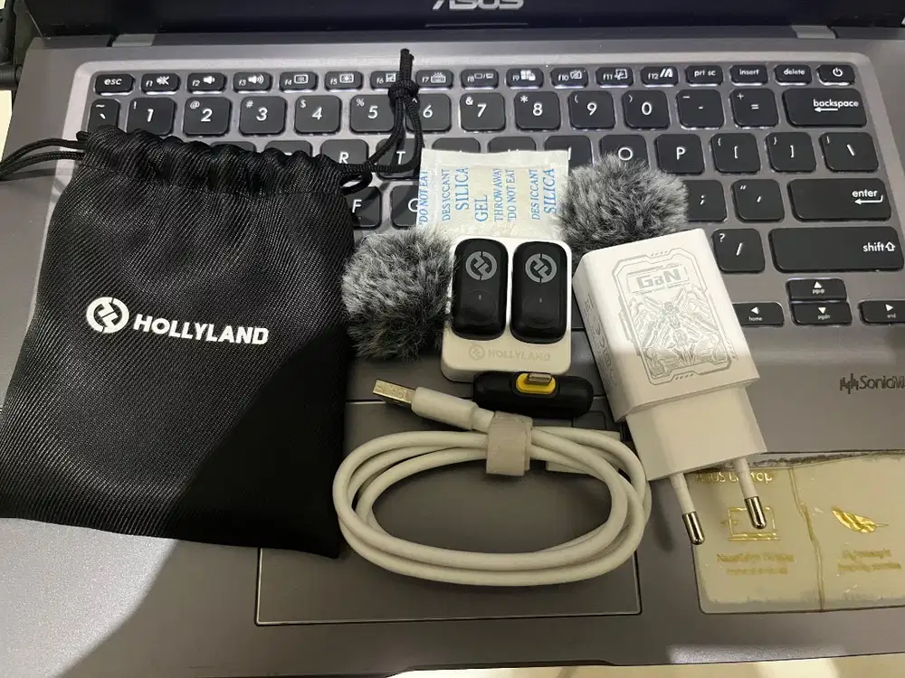 Hollyland Lark A1 Lighting