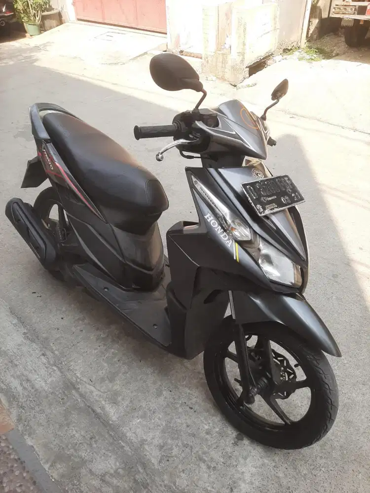 Honda Vario Techno 2011 ss lengkap mesin bagus stater Hidup,Bekasi Kab
