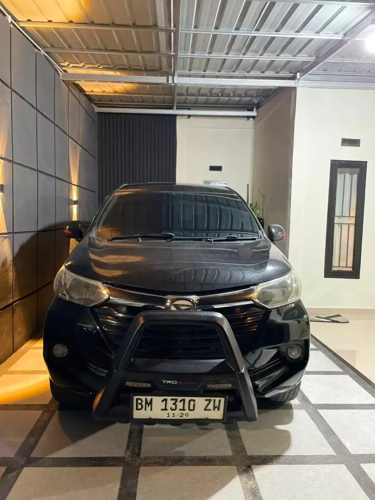 Daihatsu xenia R 1.3 MT 2016