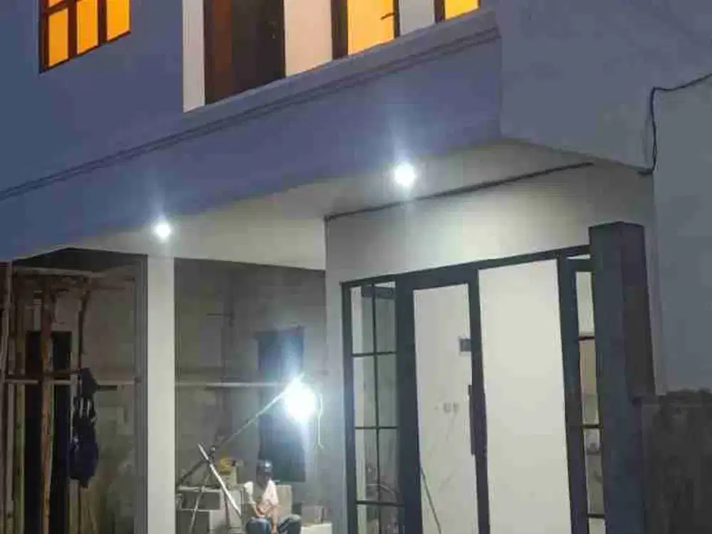 di jual/di sewakan rumah 2 lt full furnished di Harjamukti Depok