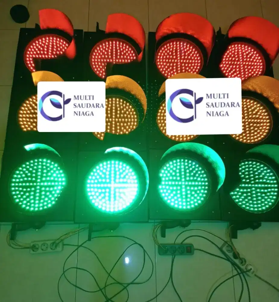 Traffic Light 3 Aspek 1 Arah 30cm