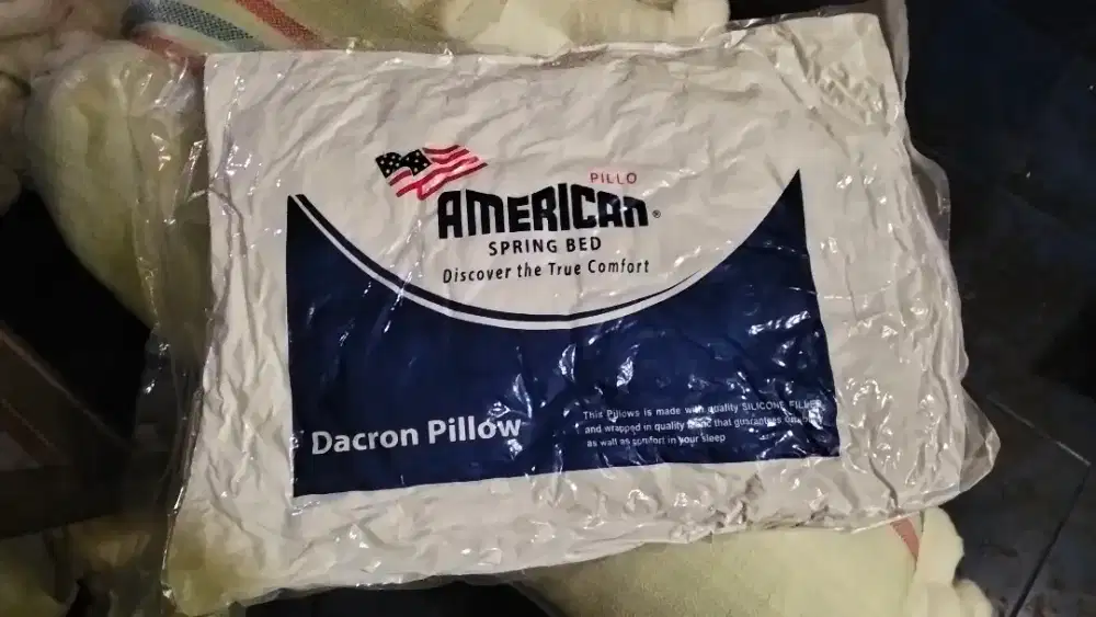 Bantal dacron /silikon