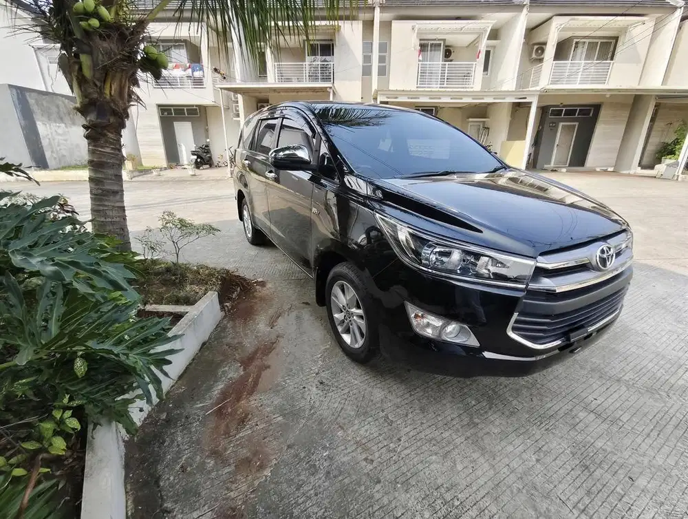Kijang Innova Reborn 2019 G AT Bensin, Low KM