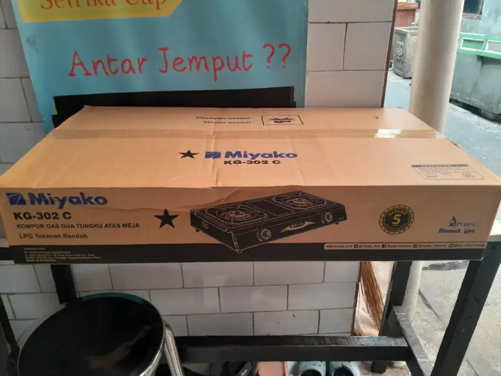 Jual cepat Kompor Gas Miyako KG 302 C n Selang Regulator Miyako