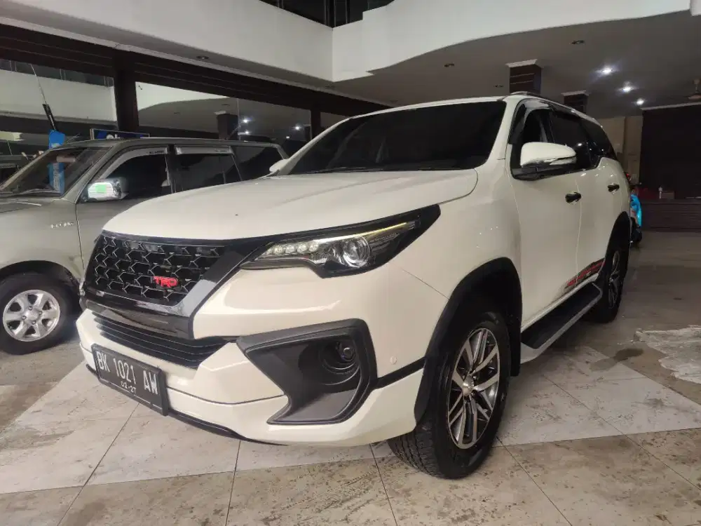 Fortuner VRZ Diesel AT 2016 TRD 2017