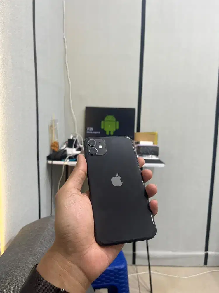 iPhone 11 64Gb inter Black