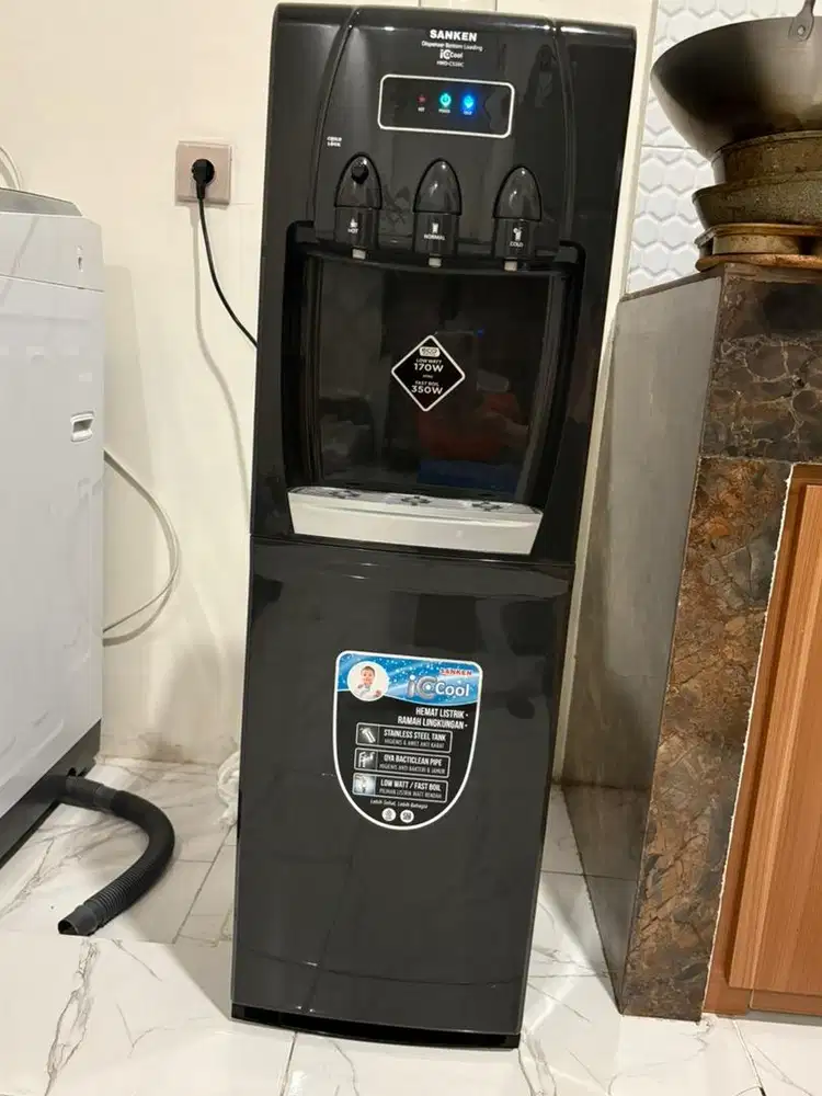Dispenser Sanken ic cool