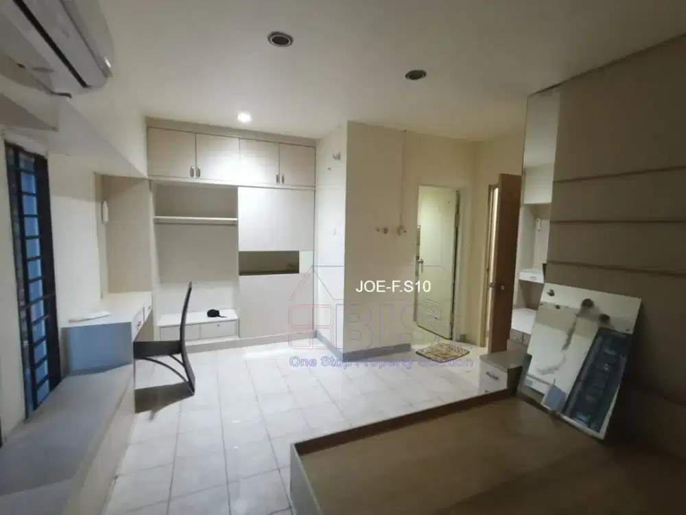 DISEWAKAN APARTMENT QUEEN VICTORIA UNIT 1-C5 – 2 BEDROOM
