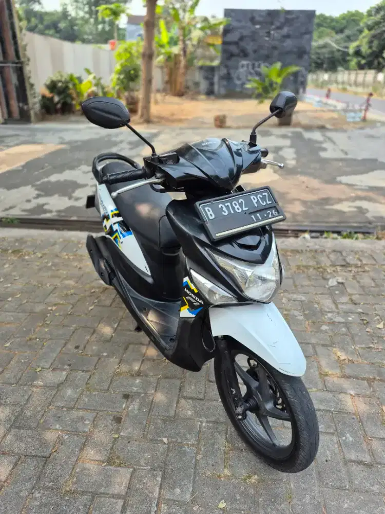 Dijual Honda beat pop tahun 2016 surat lengkap pajak hidup
