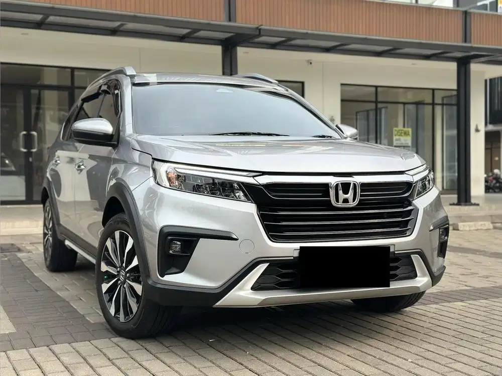 (KM 31 RIBU) HONDA BRV PRESTIGE SENSING AT 2022 SILVER