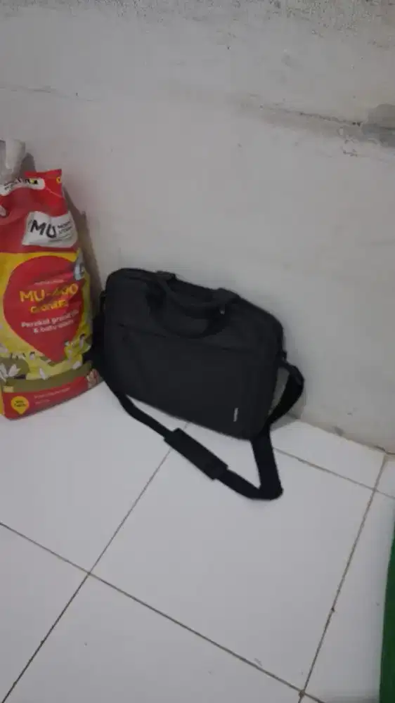 Laptop Lenovo normal siap pakai