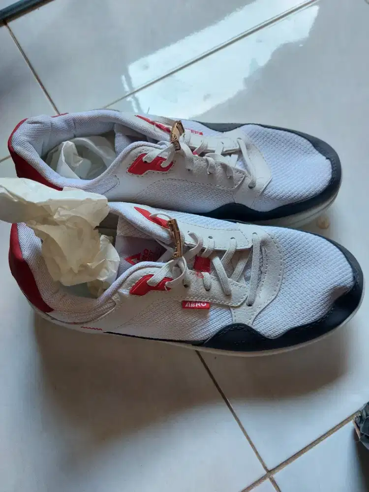 Sepatu aero baru ukuran 42