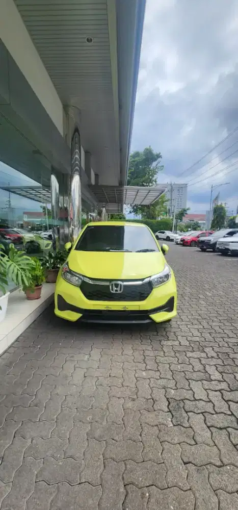 Brio S CVT dan E CVT