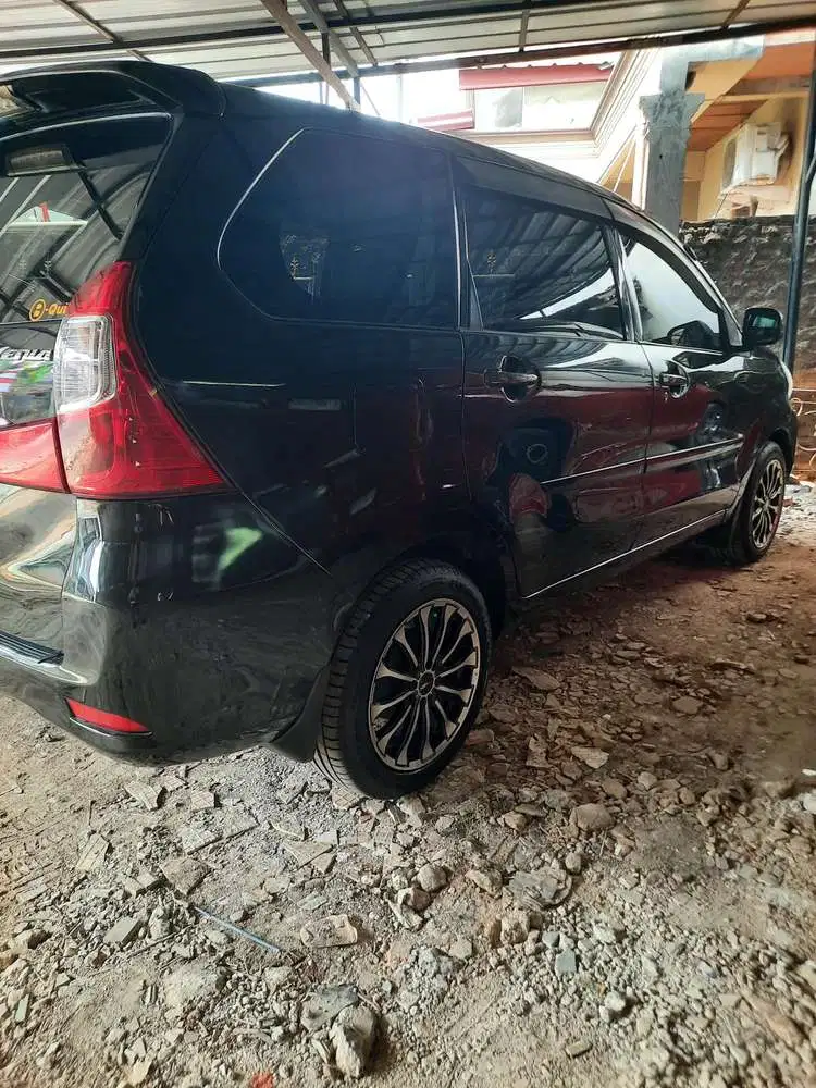 Daihatsu Xenia 2015 Bensin