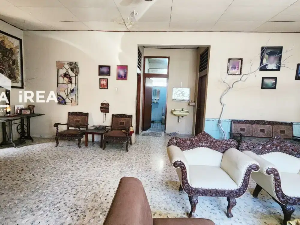 RUMAH DIJUAL DI SOLO, DEKAT HOTEL ALILA DAN MAL SOLO SQUARE