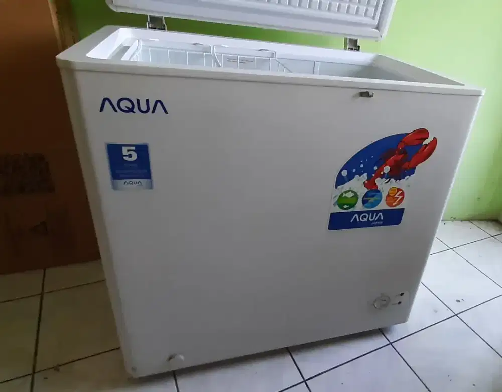 Freezer SHARP AQF 160