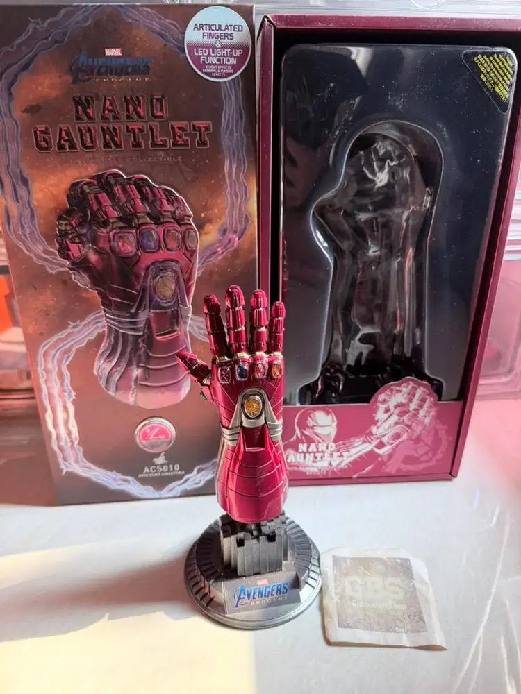 Hot Toys Nano Gauntlet Iron Man Version Avenger End Game 1:4 Scale