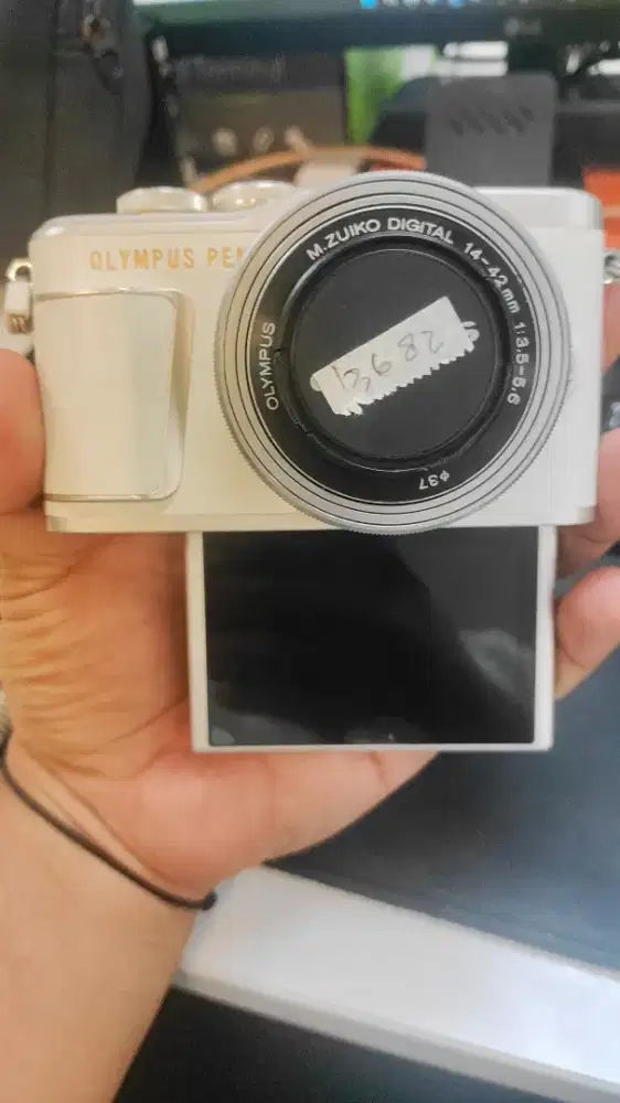 Di Jual Kamera Olympus PEN E-PL 9 Silver Brown NEGO