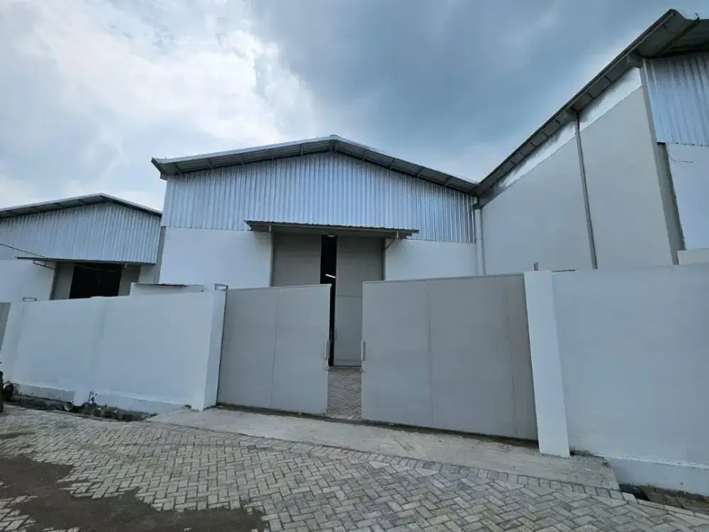 GUDANG ROMOKALISARI 2 JEJER Siap Pakai. Akses Kontainer 40 feet. Double Gate & Lantai cor.