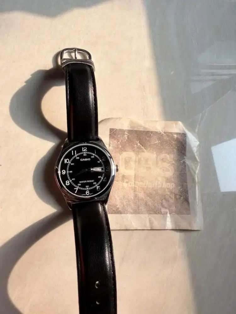 Jam Tanga Casio MTP V006 Analog Leather Pria Men Watch