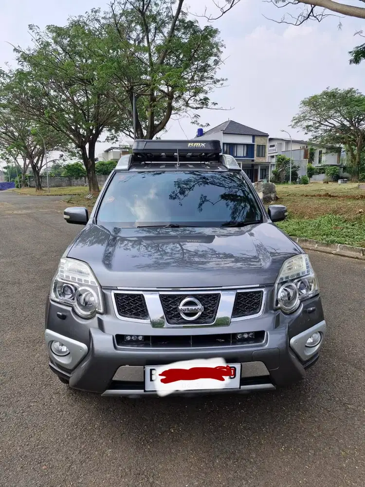 JUAL NISSAN X-TRAIL T31 2011
