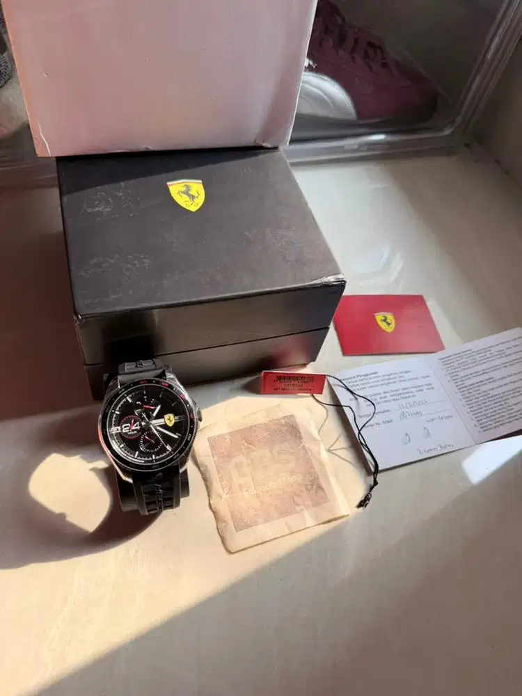 Jam Tangan Ferari Scuderia Speedracer FXXK SF.47.1.27.0540 Pria Men
