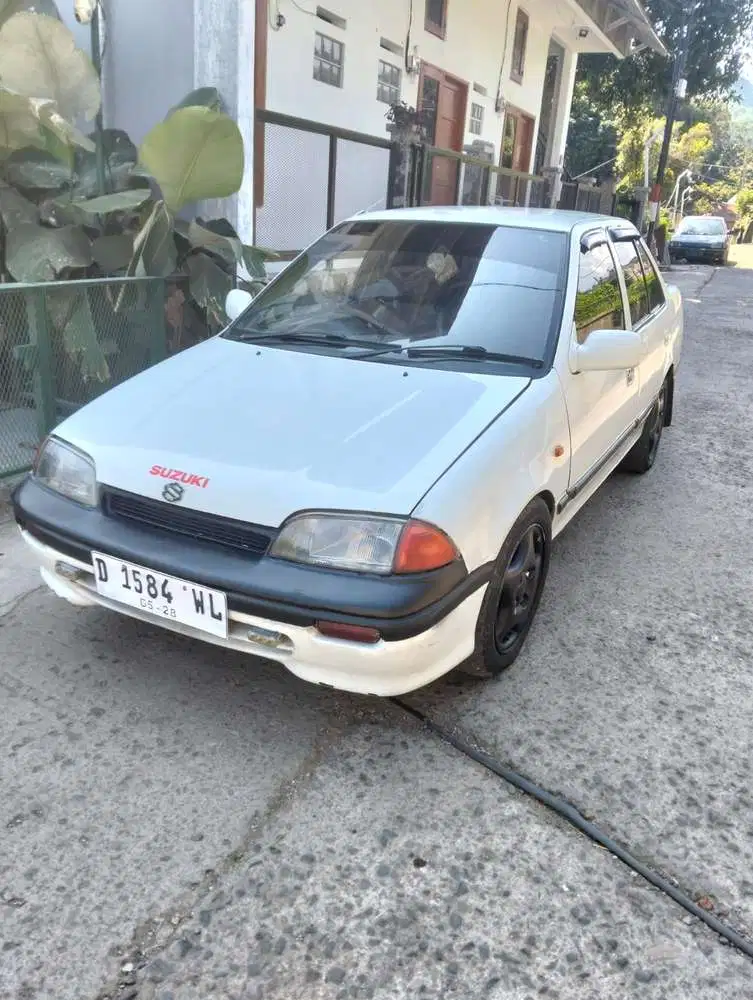 Suzuki Esteem 1994 Bensin
