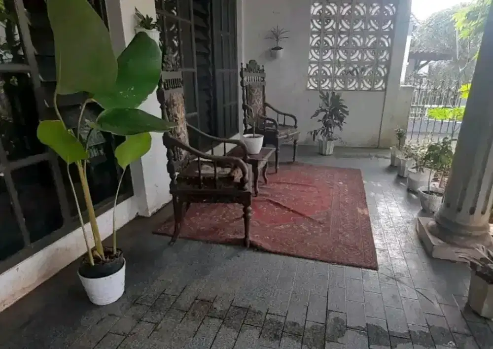 Kursi makan jati jadul seadanya