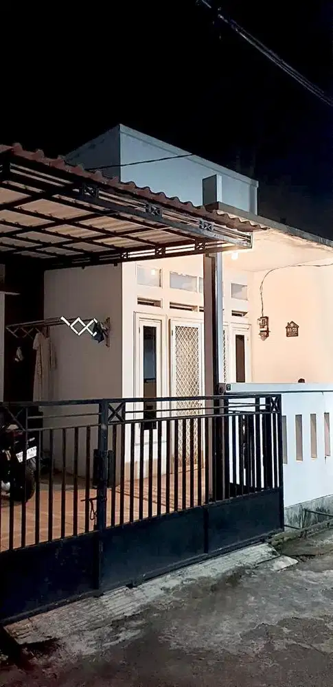 DIJUAL RUMAH STRATEGIS TENGAH KOTA BEKASI - BEBAS BANJIR + AMAN 24JAM