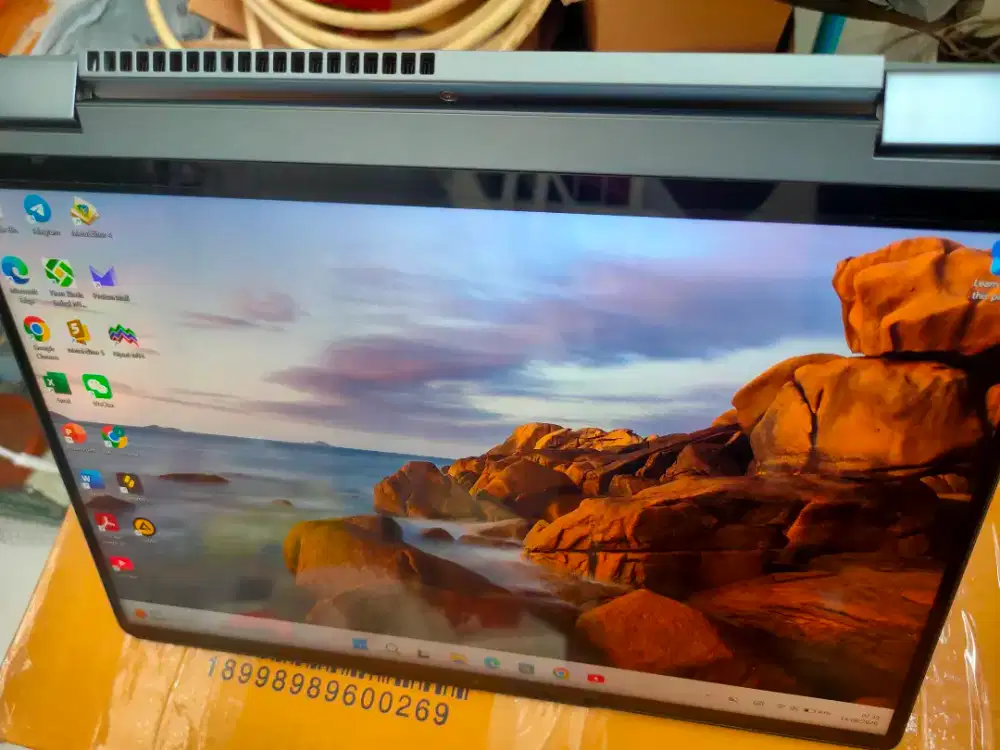 Lenovo Ideapad Flex 7 2in one fingerprint