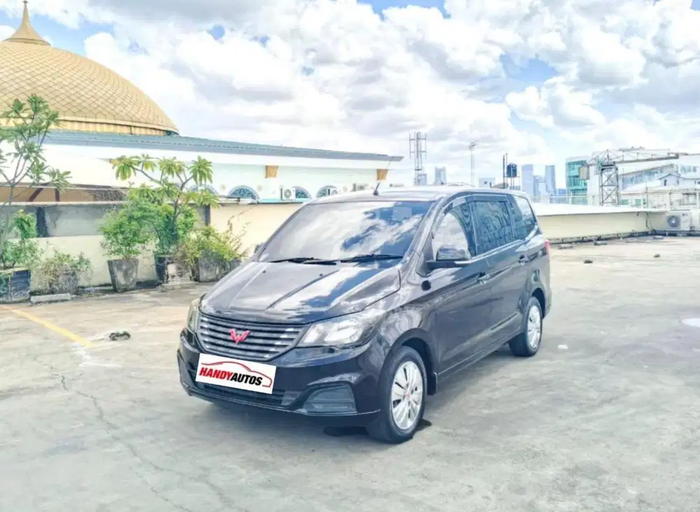 Wuling Confero DB 2022 Manual Hitam Metalik