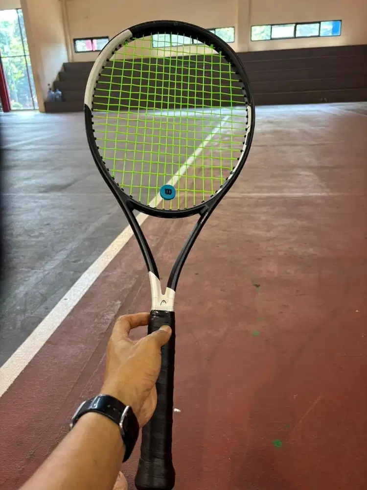 Raket Tenis Head Speed MP 2026 (Sinner)