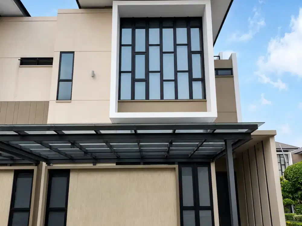 Rumah hoek 3lt 12x17 204meter Cluster Semayang Asya JGC Jakarta Garden City