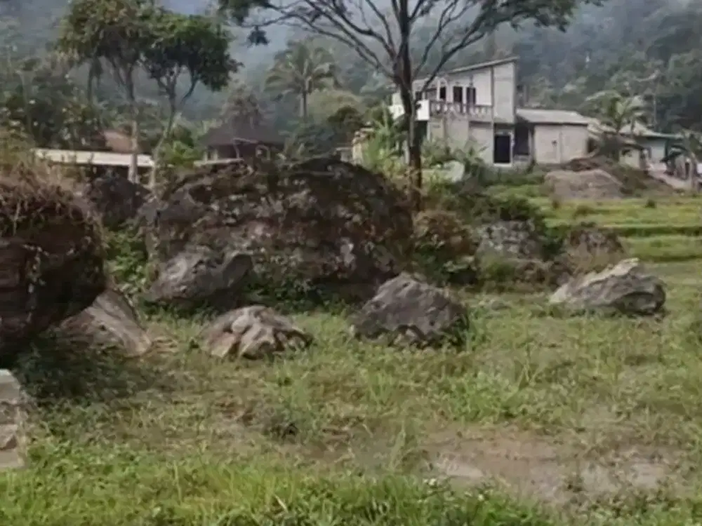 DIJUAL TANAH DARAT DIAREA WISATA CURUG & PEMANDIAN AIR PANAS