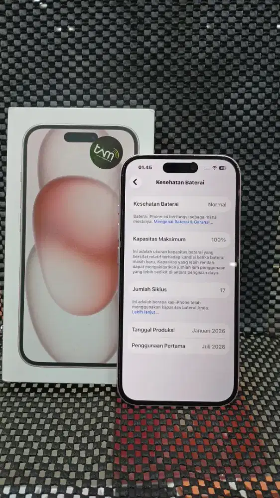 iPhone 15 128 garansi 11 bulan