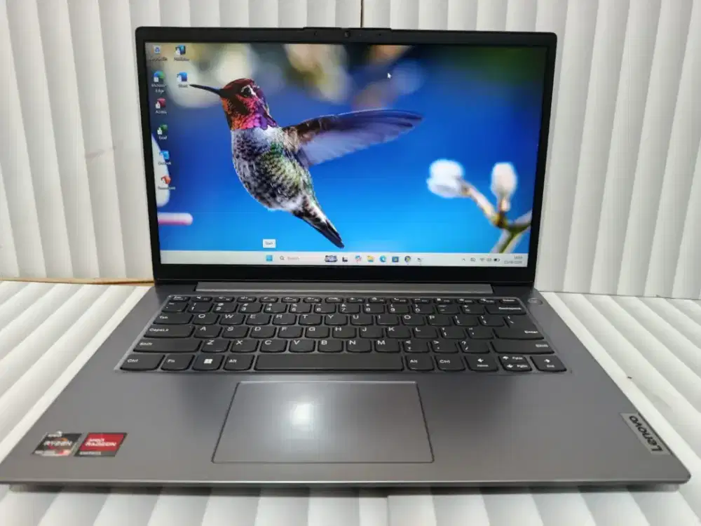 Laptop Lenovo V14 G4 (82YT)