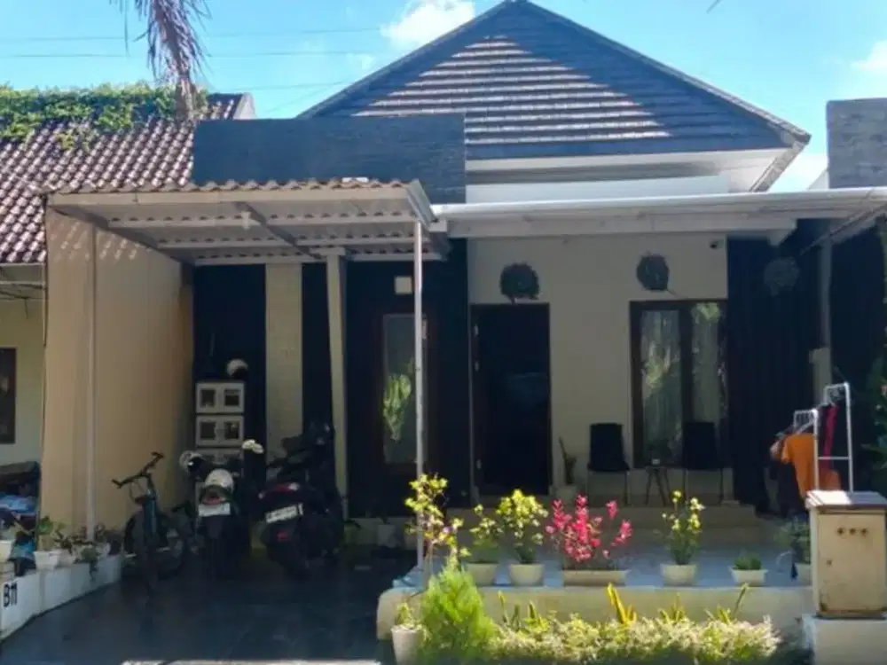 RUMAH EXCLUSIVE ONE GATE SYSTEM SECURITY TABANAN