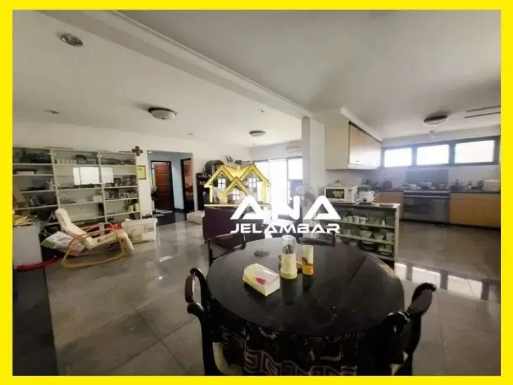 ANA RUMAH MURAH ASRI LUAS 15.5X25M SIAP HUNI DI JELAMBAR