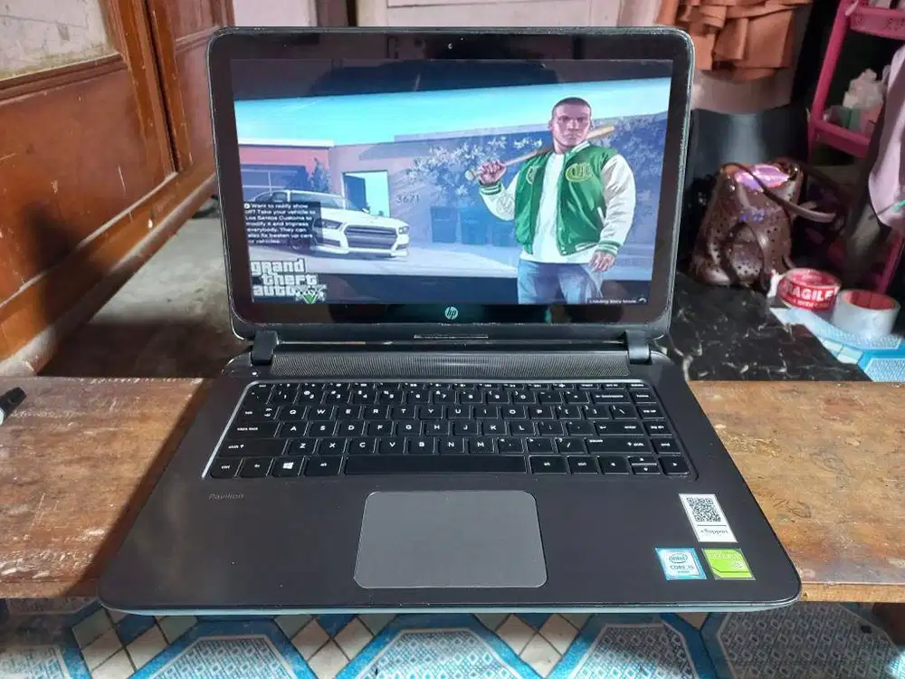 HP PAV 14 INTEL i5 TOUCHSCREEN NVIDIA RAM 8 GB SSD+HDD FULLGAMING
