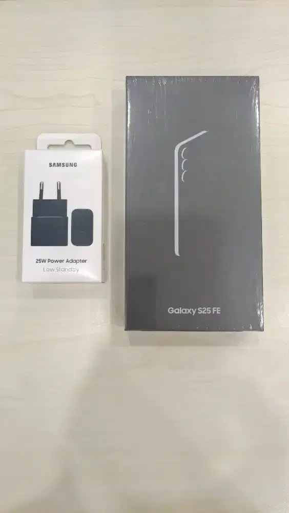 DIJUAL HP SAMSUNG S25 FE NEWWW!!