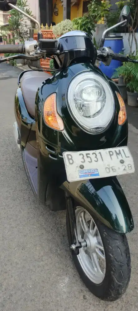 Honda Scoopy prestige keyless km baru 23 ribu B DKI