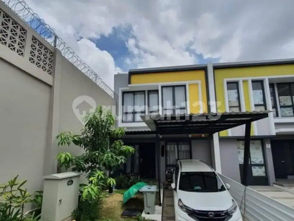 Dijual Rumah Bagus (6X14.5) Hadap Barat Daya di Cluster Baroni Gading Serpong